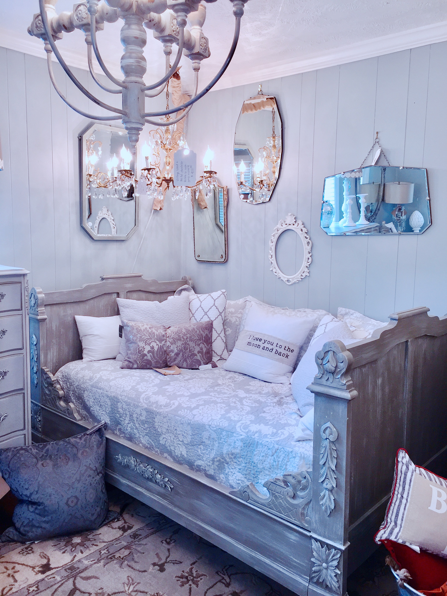 French Bed