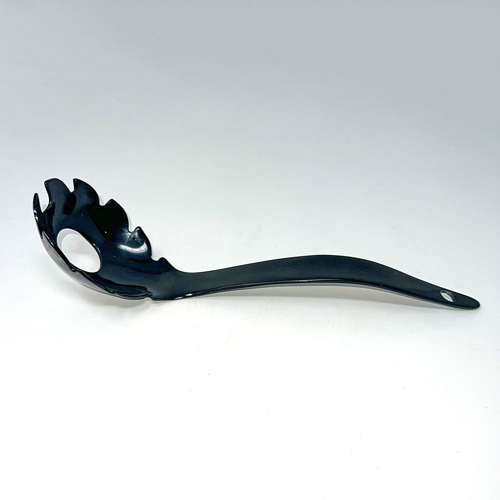Horn Pasta Server